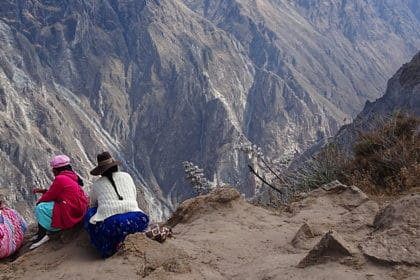 itinéraire de 3 semaines au Pérou entete femmes canyons