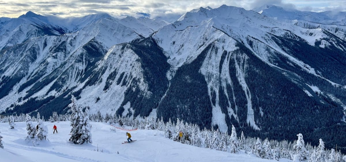 Skier-dans-louest-canadien