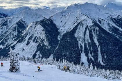 Skier-dans-louest-canadien